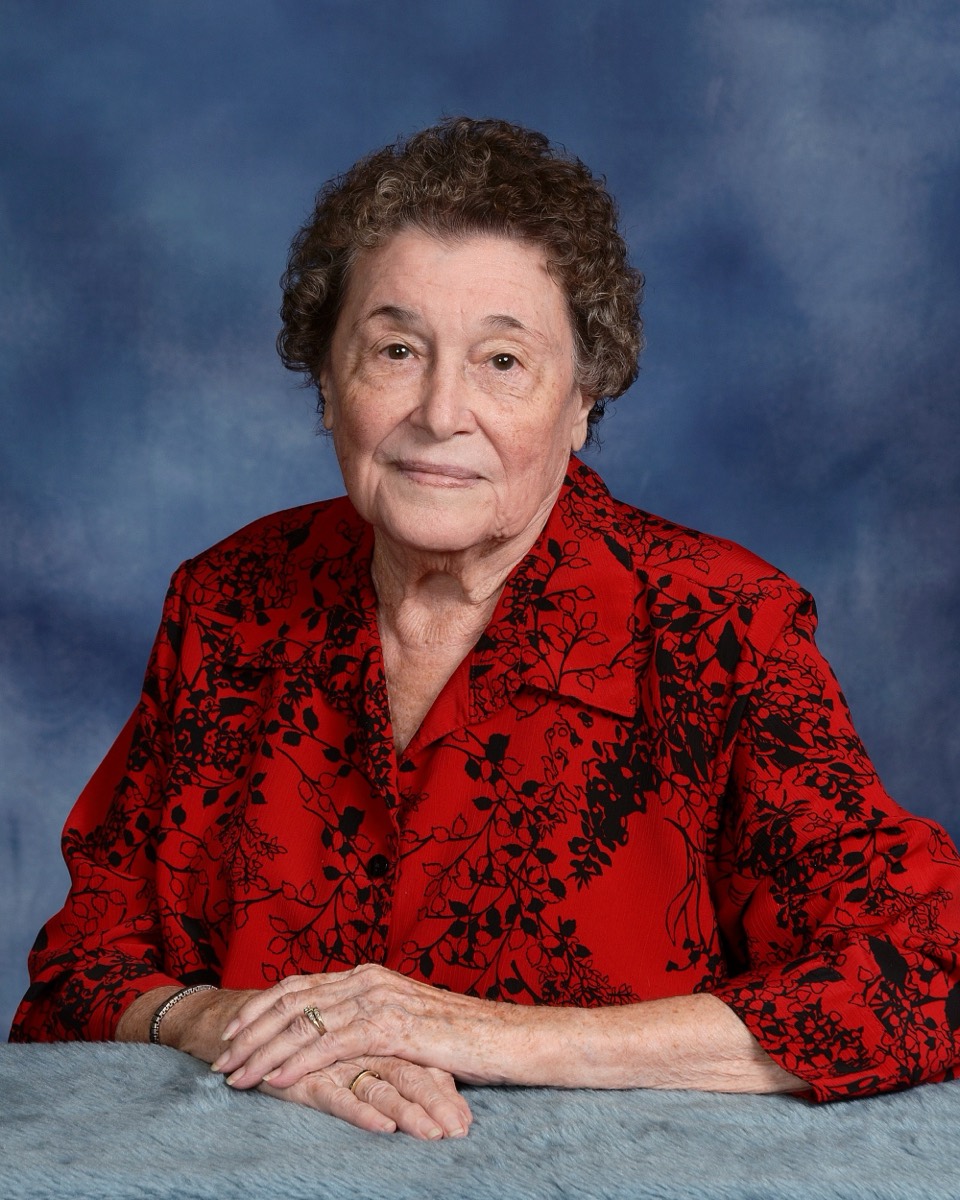 Bessie Mae Backer